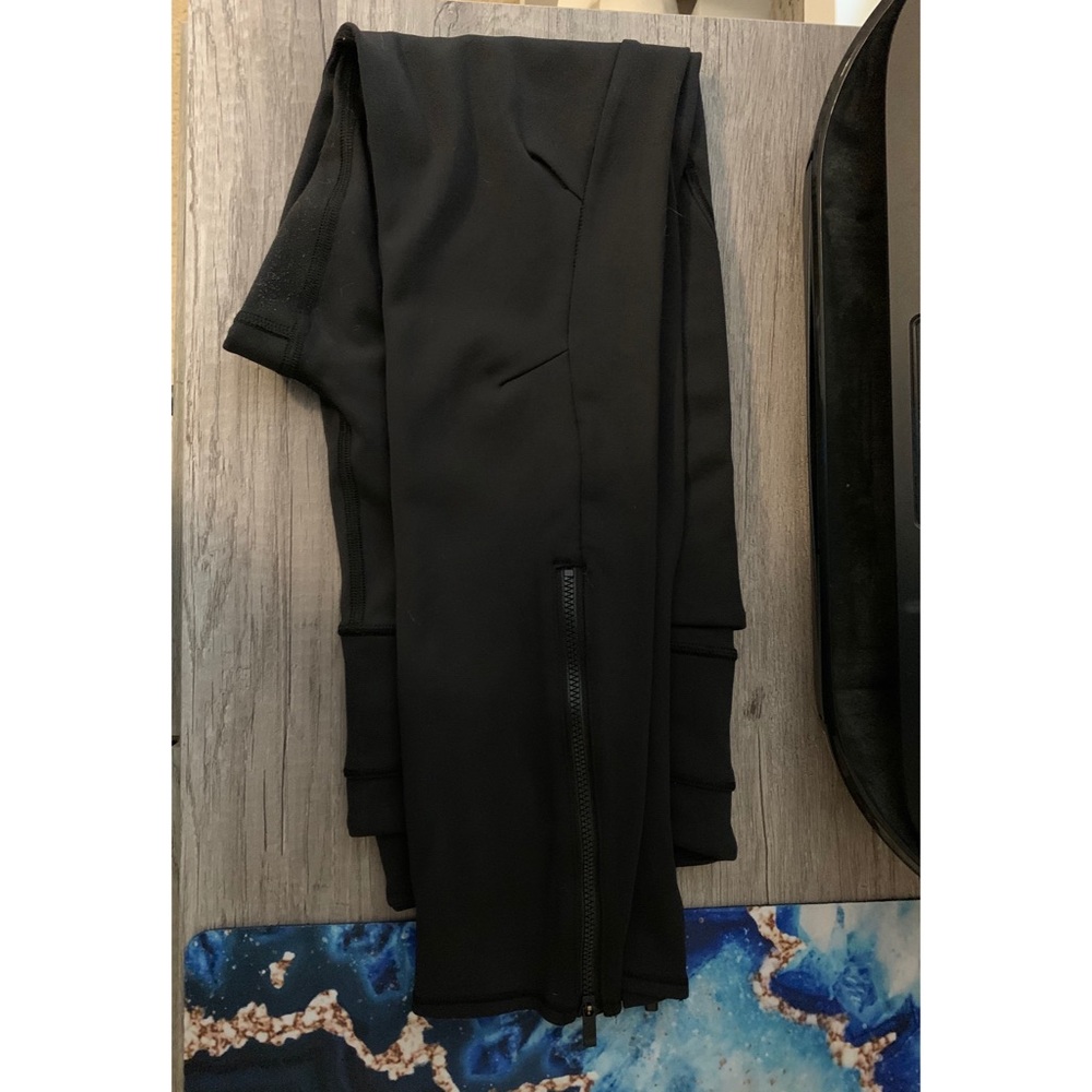 Athleta Stealth tights